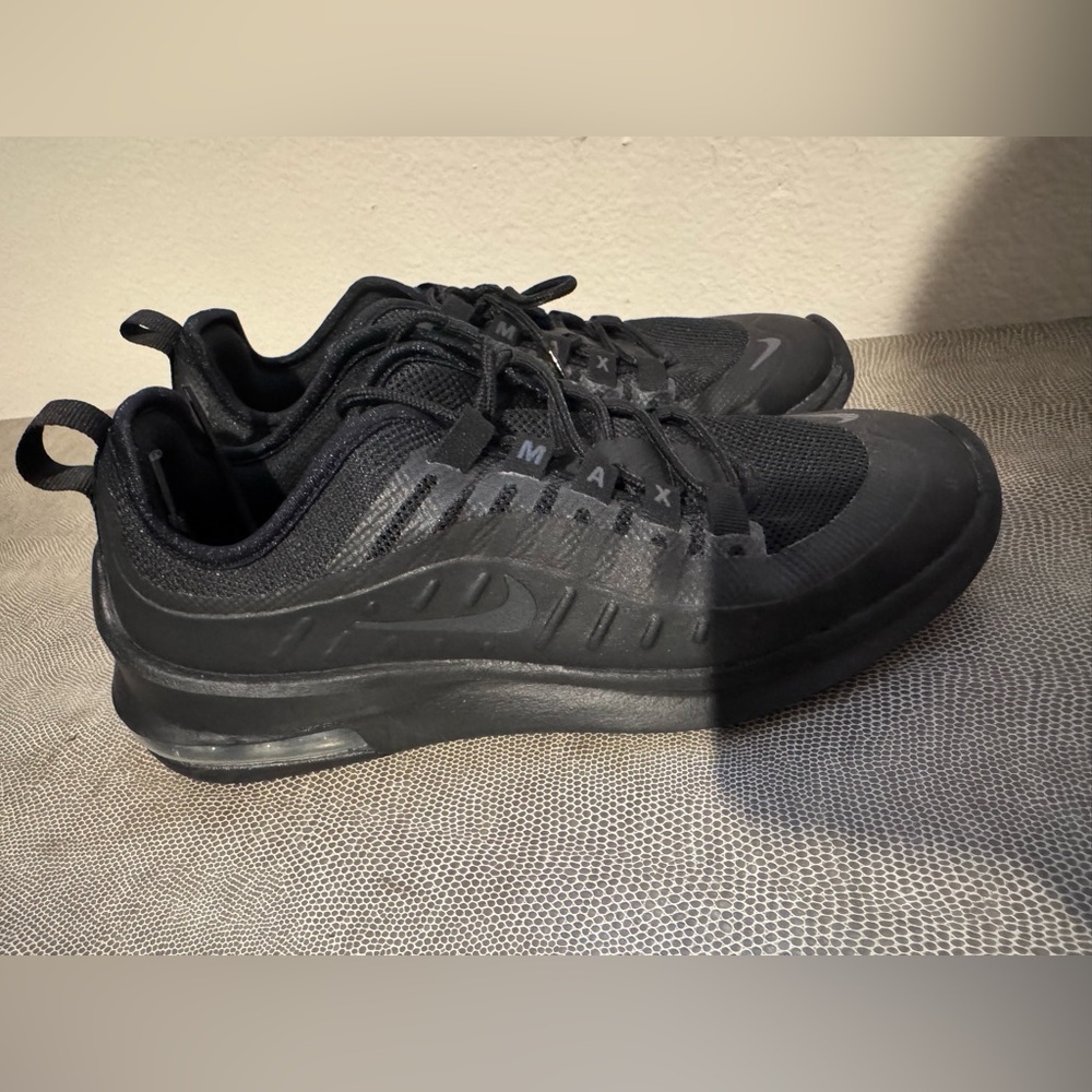 Nike Air Max Black Sneakers